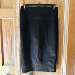 Black skirt L
